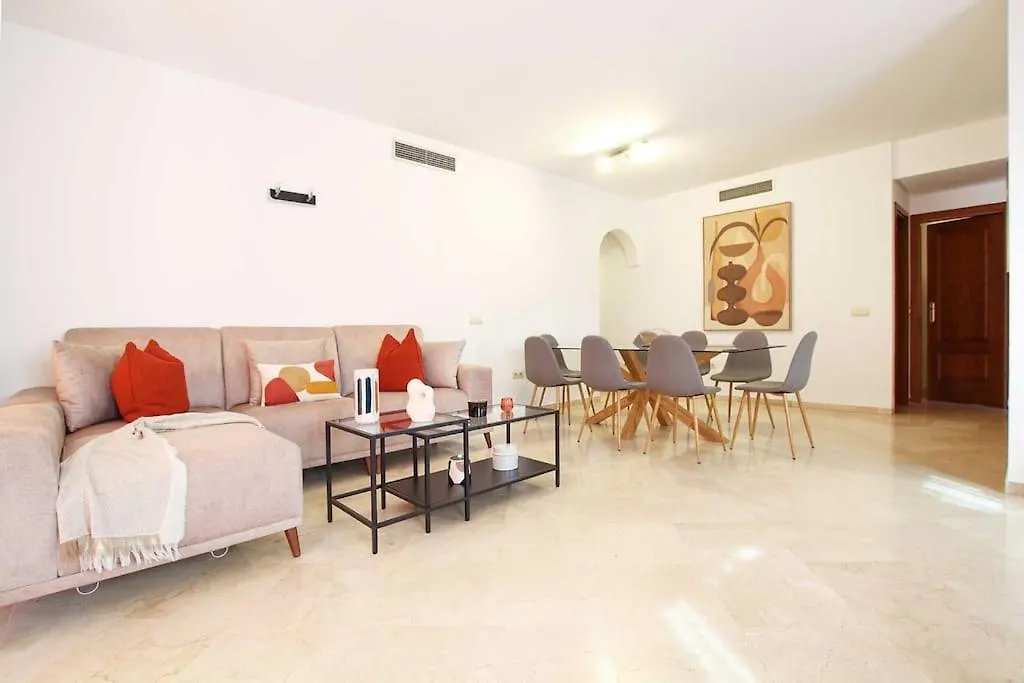 Piso 4 Hab. - Elviria Playa Apartment Marbella