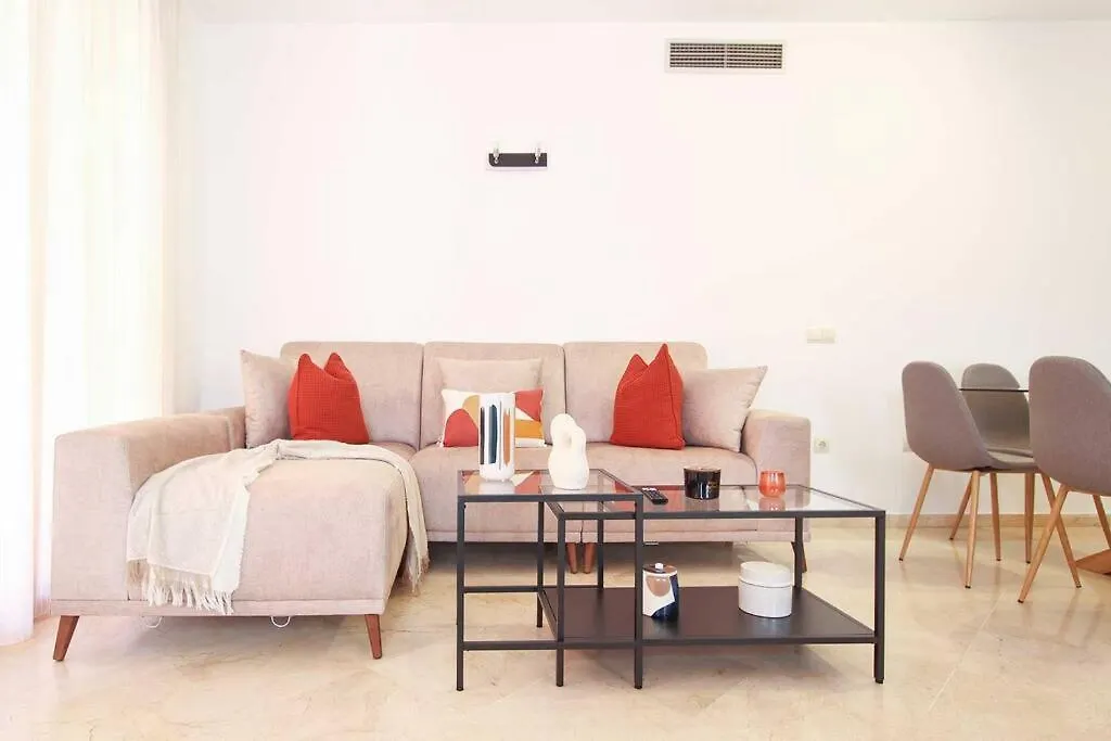 Piso 4 Hab. - Elviria Playa Apartment Marbella 0*,