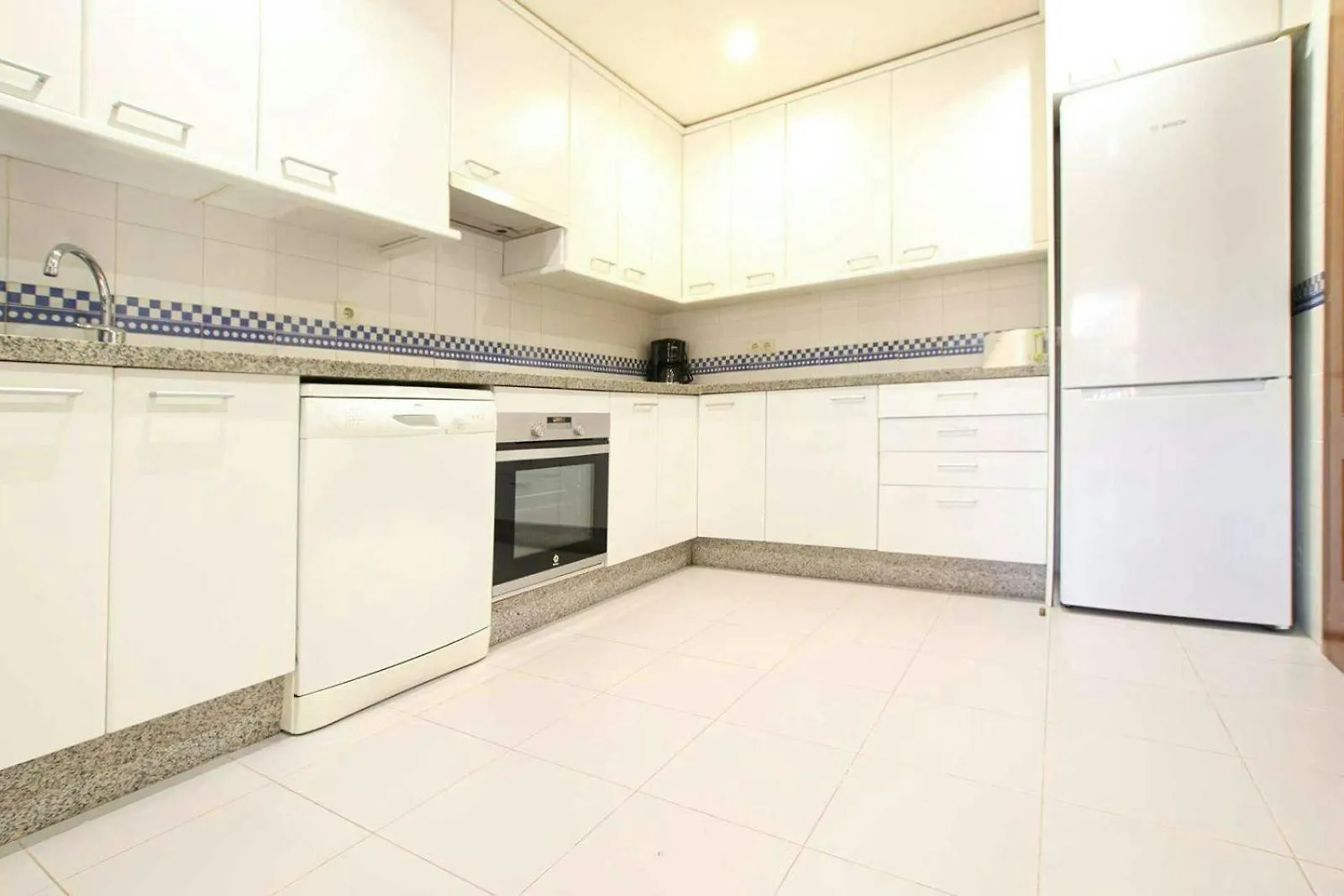 Piso 4 Hab. - Elviria Playa Apartment Marbella